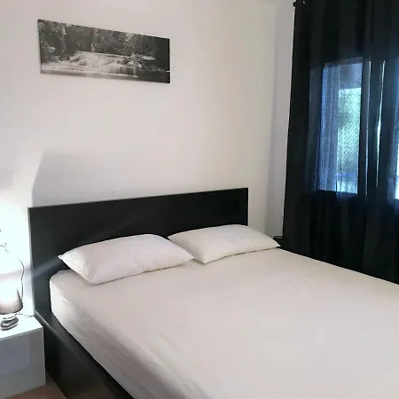Port Badia 2 2e Apartment *